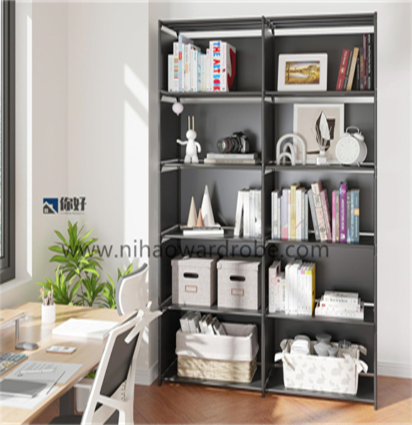 Shoe rack with cover